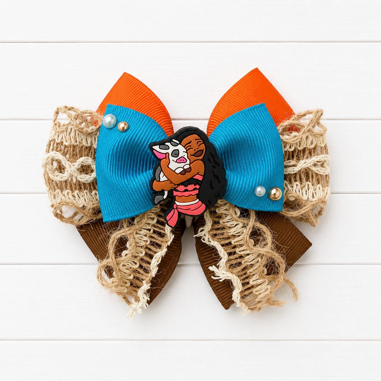 Moana Bow