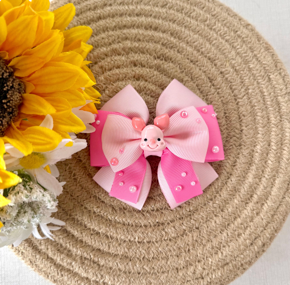 Piglet Fancy Bow