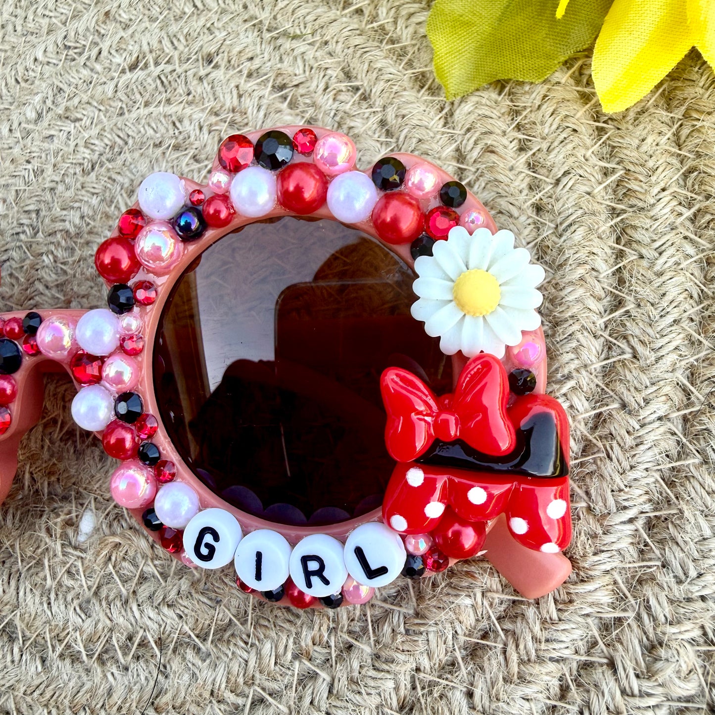 Bowtiful Girl Sunglasses