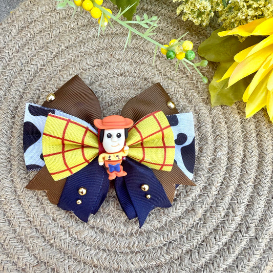 Woody Fancy Bow