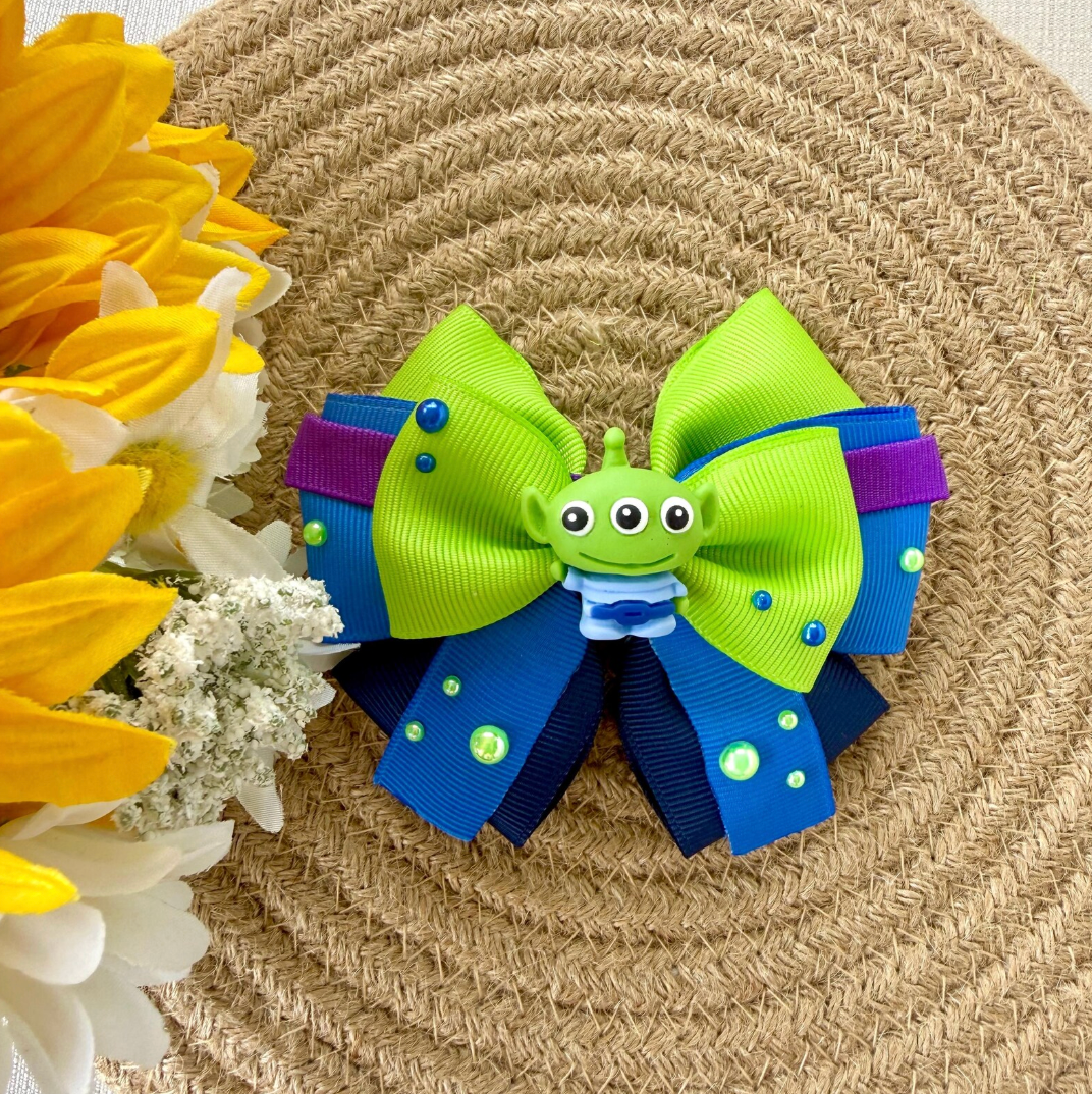 Alien Fancy Bow