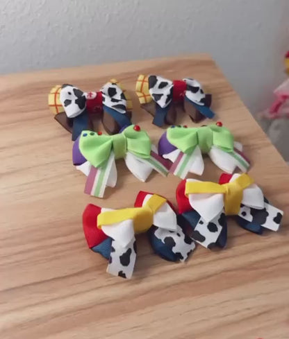 Buzz Pigtail Bows